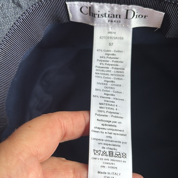 EUC DIOR womens dark blue denim bucket hat size 57 signature raised pattern - Picture 6 of 7